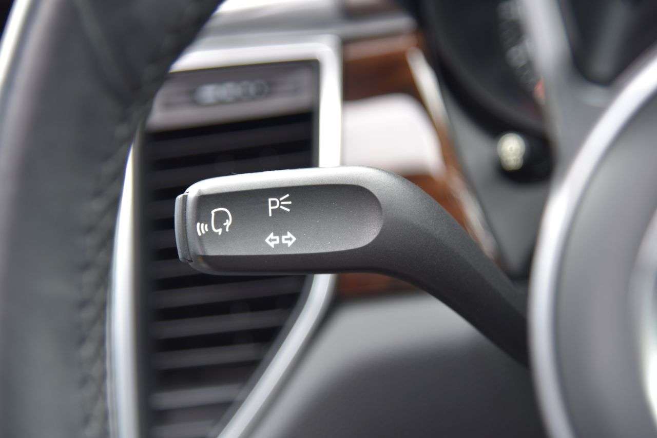 2018 PORSCHE MACAN 2018 PORSCHE MACAN