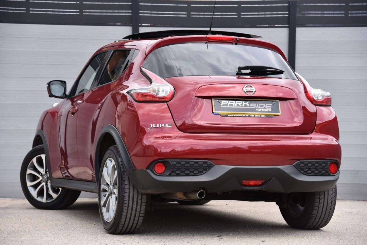 A 2015 NISSAN JUKE 1.6 Tekna SUV 5dr Petrol XTRON Euro 6 (117 ps) LEATHER | CAMERA | SATNAV | A 2015 NISSAN JUKE 1.6 Tekna SUV 5dr Petrol XTRON Euro 6 (117 ps) LEATHER | CAMERA | SATNAV |