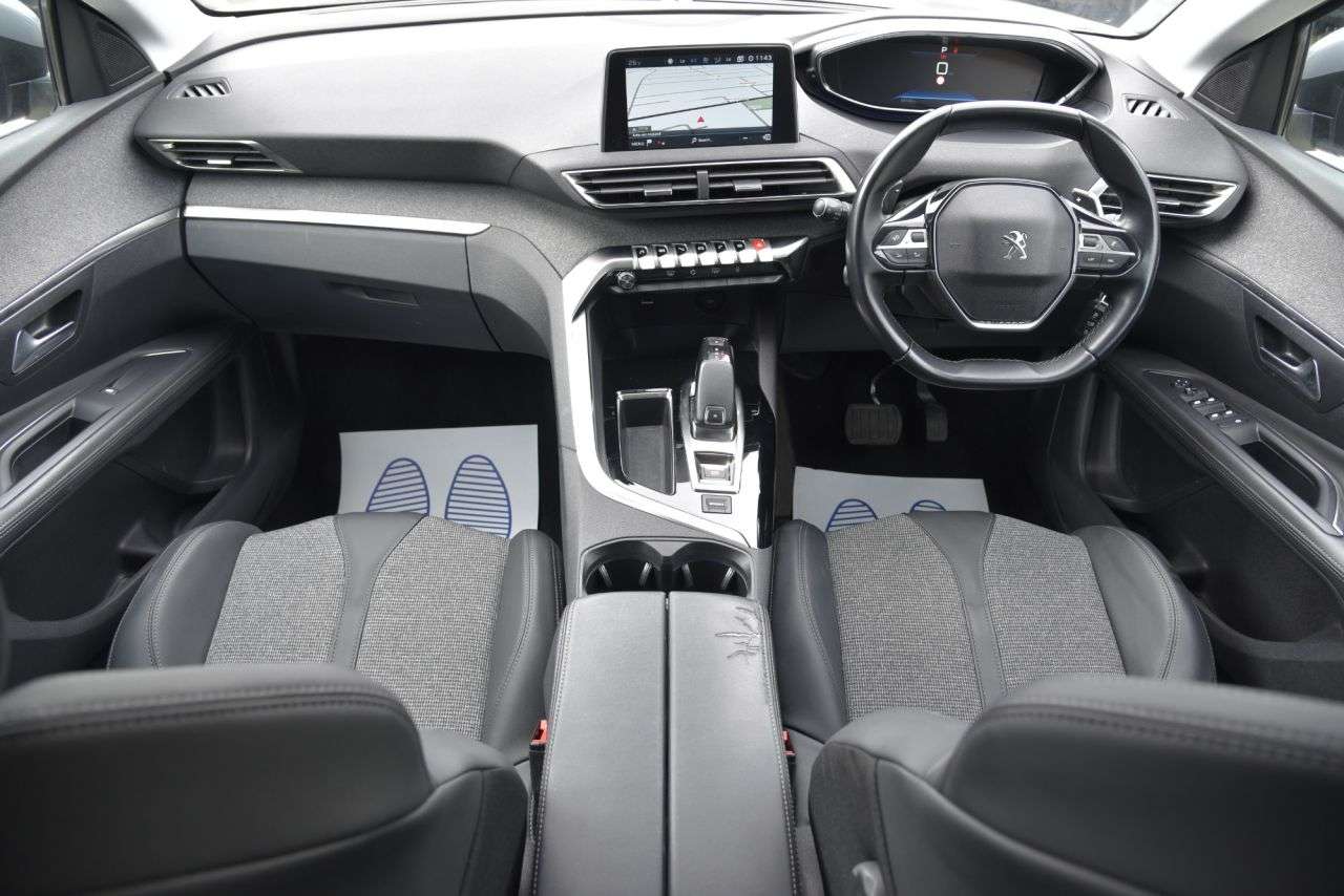 A 2020 PEUGEOT 3008 1.2 PureTech GPF Allure SUV 5dr Petrol EAT Euro 6 (s/s) (130 ps) ULEZ | AUT A 2020 PEUGEOT 3008 1.2 PureTech GPF Allure SUV 5dr Petrol EAT Euro 6 (s/s) (130 ps) ULEZ | AUT