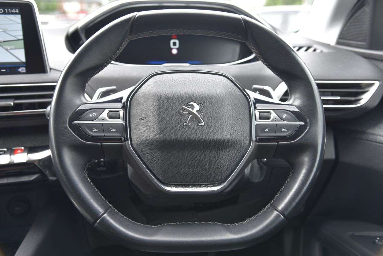 2020 PEUGEOT 3008 2020 PEUGEOT 3008