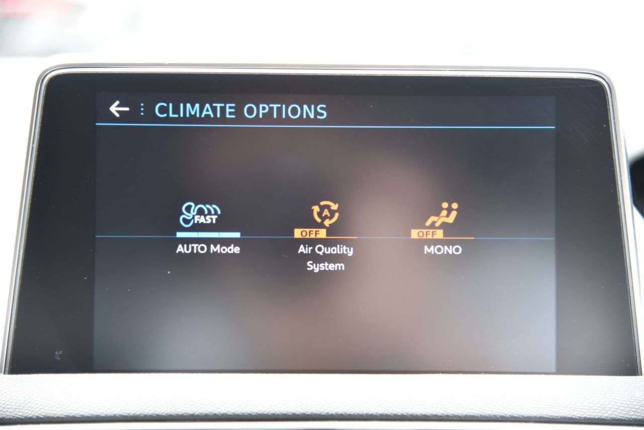 2020 PEUGEOT 3008 2020 PEUGEOT 3008