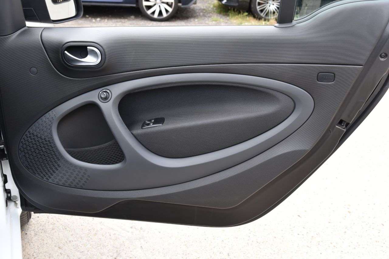 2021 SMART FORTWO 2021 SMART FORTWO