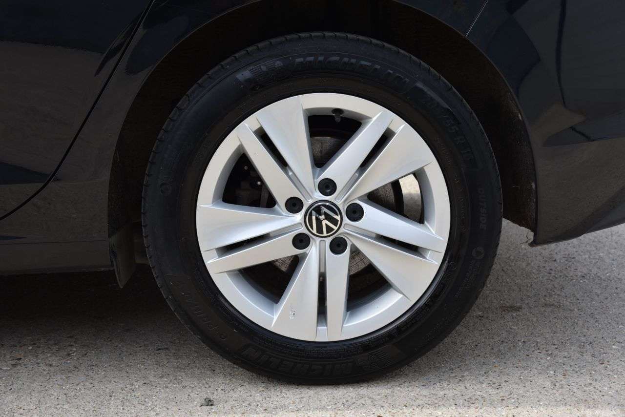 2021 VOLKSWAGEN GOLF 2021 VOLKSWAGEN GOLF