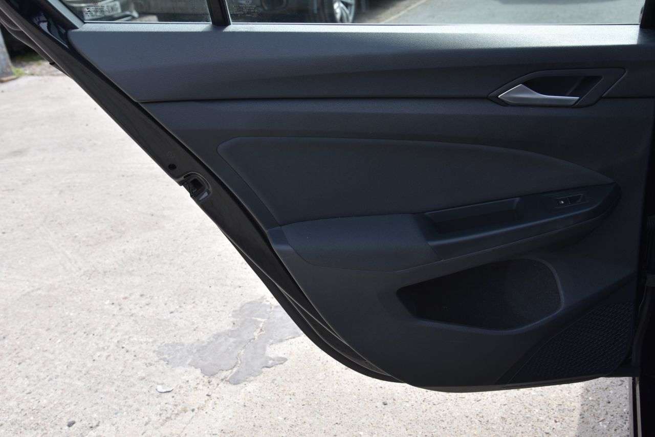 2021 VOLKSWAGEN GOLF 2021 VOLKSWAGEN GOLF