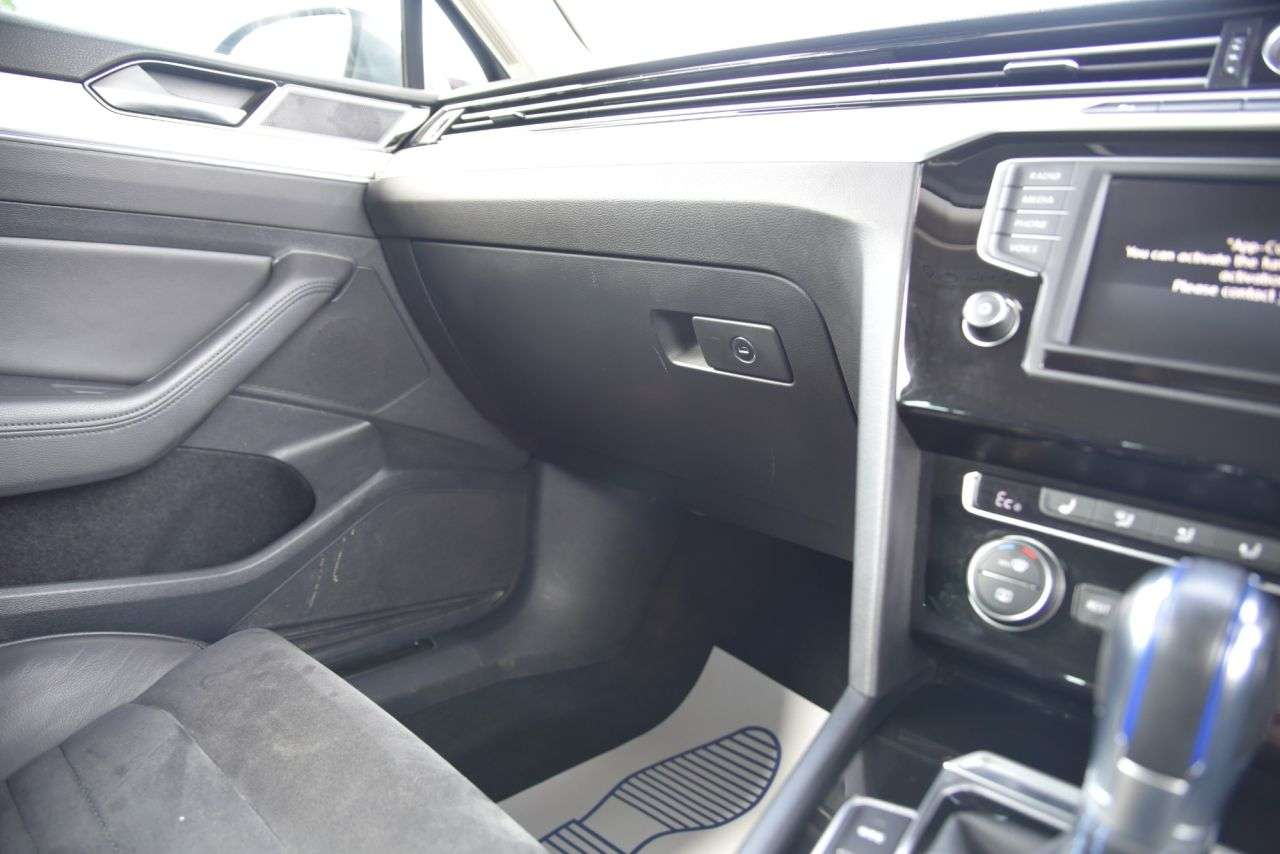 2017 VOLKSWAGEN PASSAT 2017 VOLKSWAGEN PASSAT