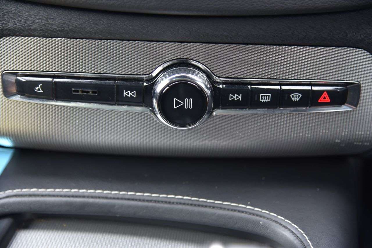 2018 VOLVO XC90 2018 VOLVO XC90