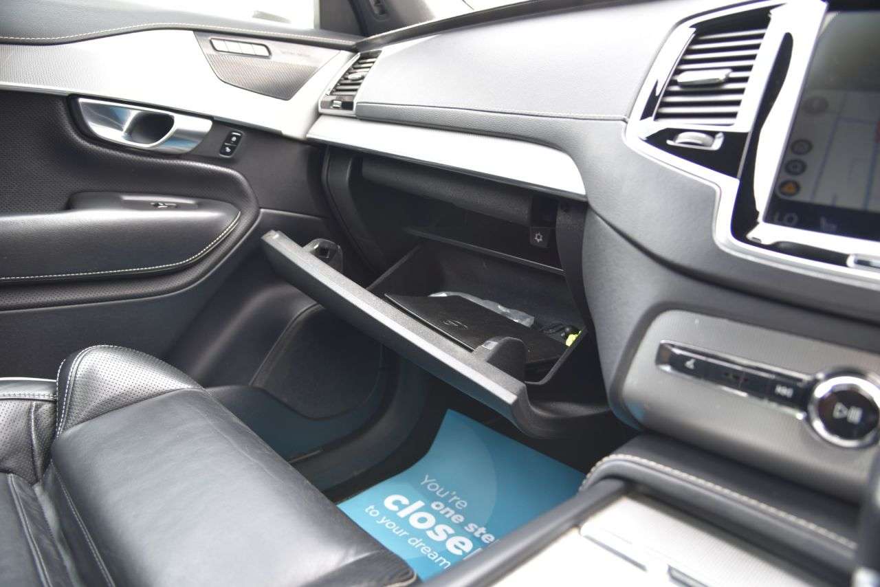 2018 VOLVO XC90 2018 VOLVO XC90