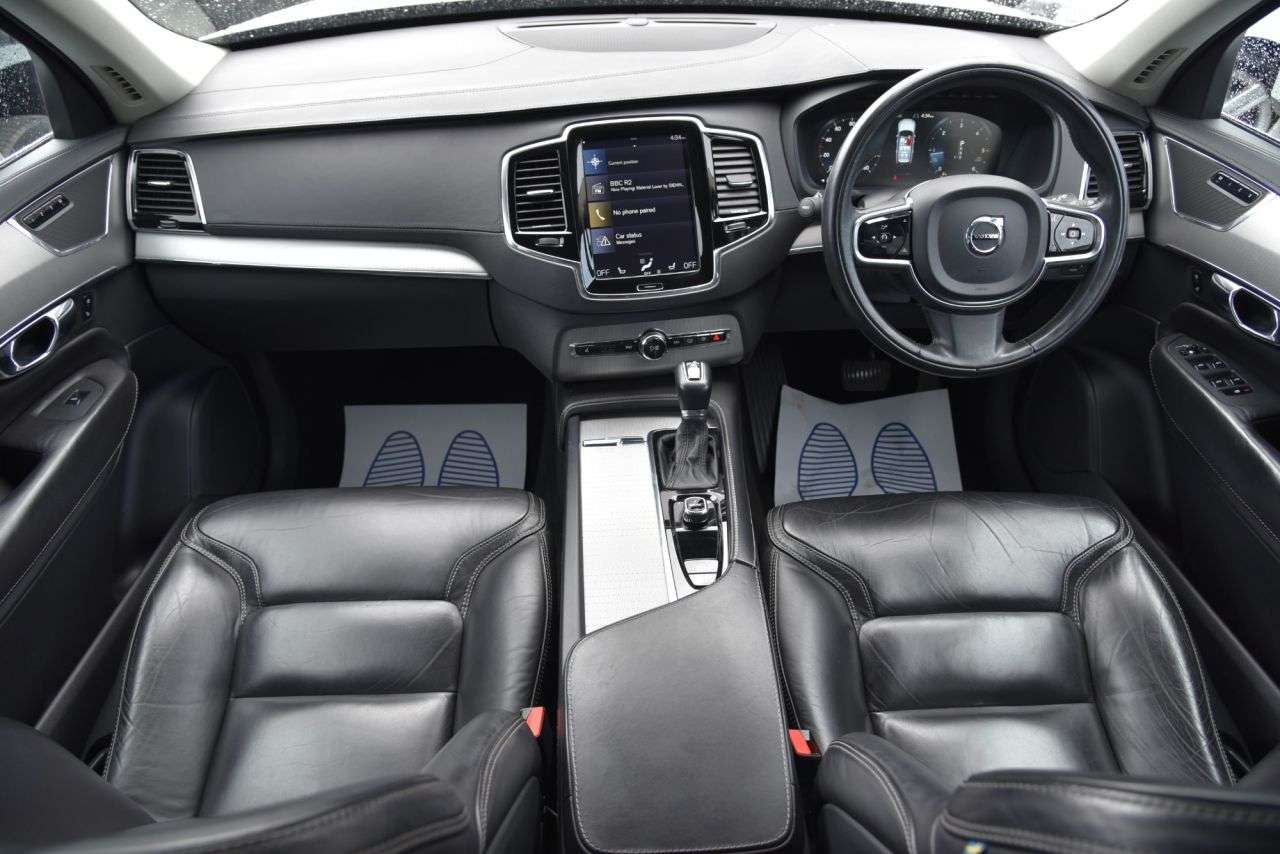 A 2015 VOLVO XC90 2.0 D5 Inscription SUV 5dr Diesel Geartronic 4WD Euro 6 (s/s) (225 ps) WINT A 2015 VOLVO XC90 2.0 D5 Inscription SUV 5dr Diesel Geartronic 4WD Euro 6 (s/s) (225 ps) WINT