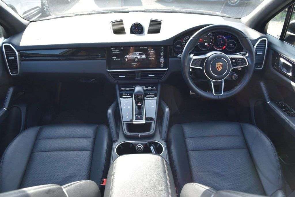 2023 PORSCHE CAYENNE 2023 PORSCHE CAYENNE