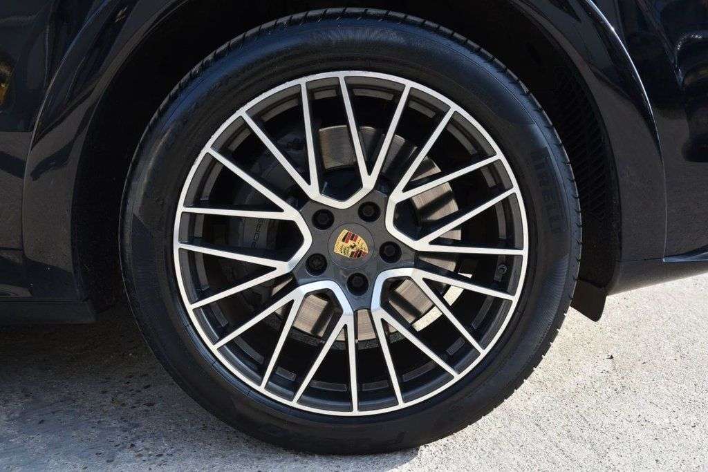 2023 PORSCHE CAYENNE 2023 PORSCHE CAYENNE
