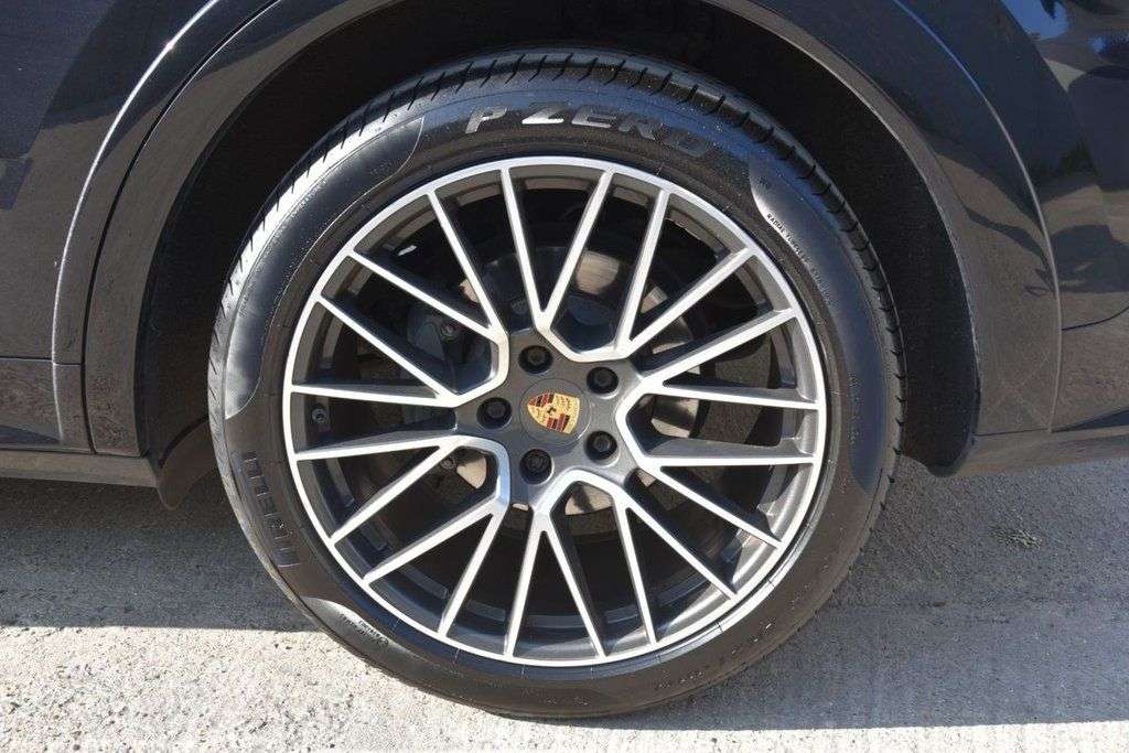 2023 PORSCHE CAYENNE 2023 PORSCHE CAYENNE