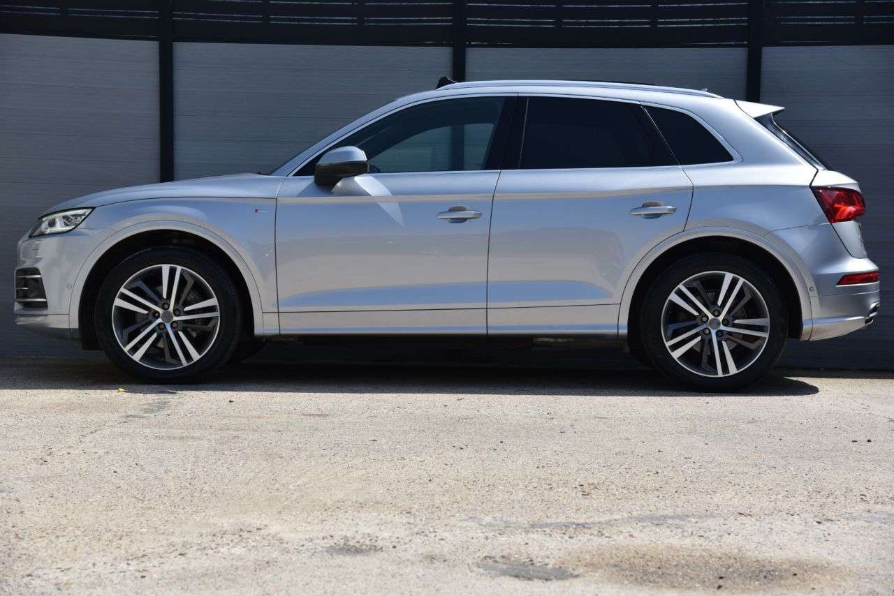 2017 AUDI Q5 2017 AUDI Q5