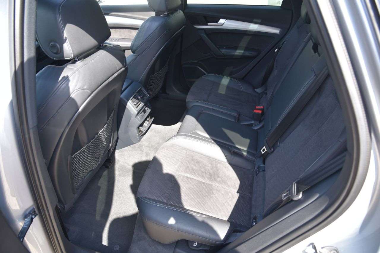 2017 AUDI Q5 2017 AUDI Q5