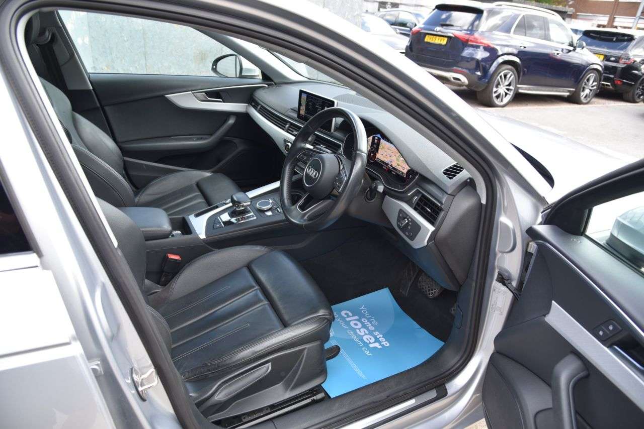 A 2019 AUDI A4 2.0 TDI 40 Sport Saloon 4dr Diesel S Tronic Euro 6 (s/s) (190 ps) FULL LEAT A 2019 AUDI A4 2.0 TDI 40 Sport Saloon 4dr Diesel S Tronic Euro 6 (s/s) (190 ps) FULL LEAT