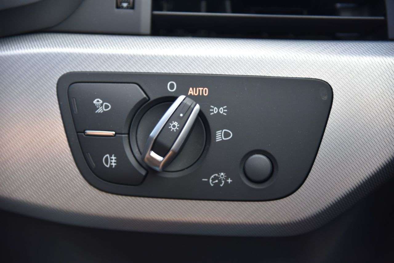 2019 AUDI A4 2019 AUDI A4
