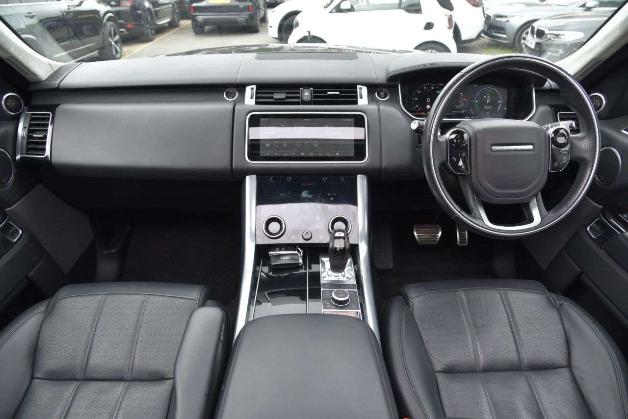 A 2018 LAND ROVER RANGE ROVER SPORT 2.0 P400e 13.1kWh GPF Autobiography Dynamic SUV 5dr Petrol Plug-in Hybrid A A 2018 LAND ROVER RANGE ROVER SPORT 2.0 P400e 13.1kWh GPF Autobiography Dynamic SUV 5dr Petrol Plug-in Hybrid A