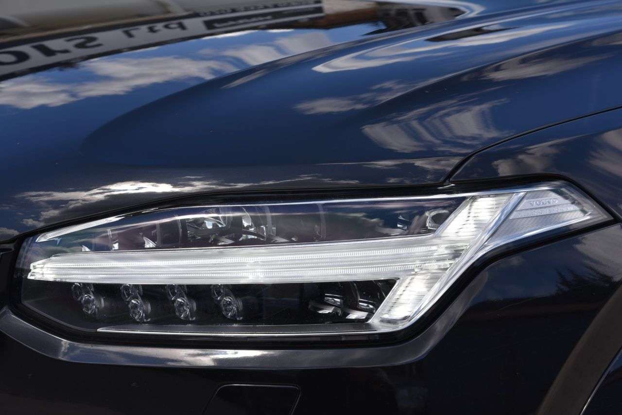 2016 VOLVO XC90 2016 VOLVO XC90