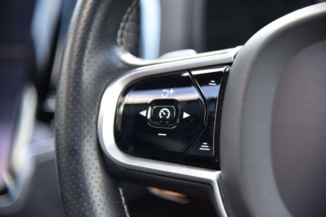 2016 VOLVO XC90 2016 VOLVO XC90