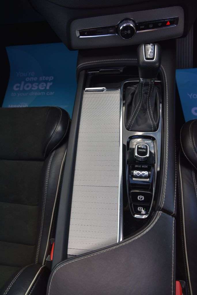 2016 VOLVO XC90 2016 VOLVO XC90