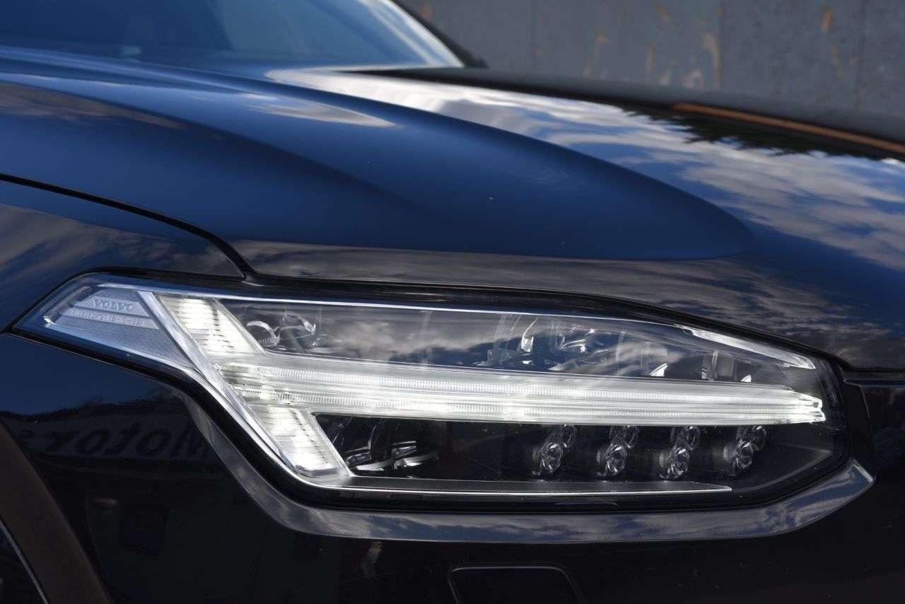 2018 VOLVO XC90 2018 VOLVO XC90