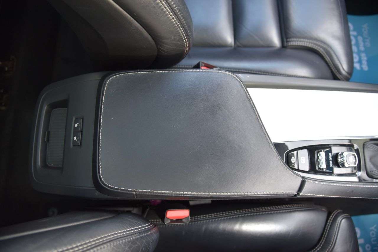 2018 VOLVO XC90 2018 VOLVO XC90