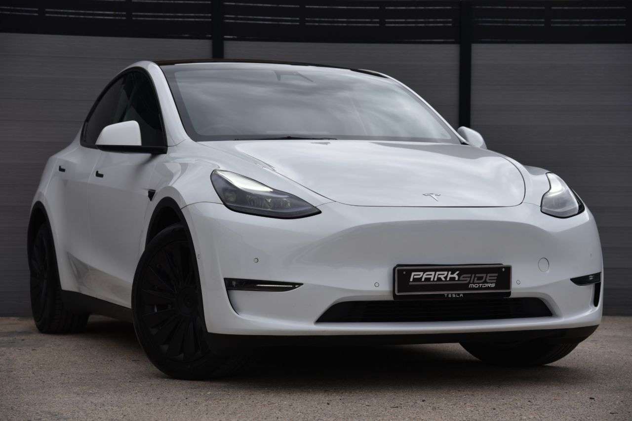 A 2022 TESLA MODEL Y (Dual Motor) Long Range SUV 5dr Electric Auto 4WDE (384 bhp) 1 FORMER KEEPE A 2022 TESLA MODEL Y (Dual Motor) Long Range SUV 5dr Electric Auto 4WDE (384 bhp) 1 FORMER KEEPE