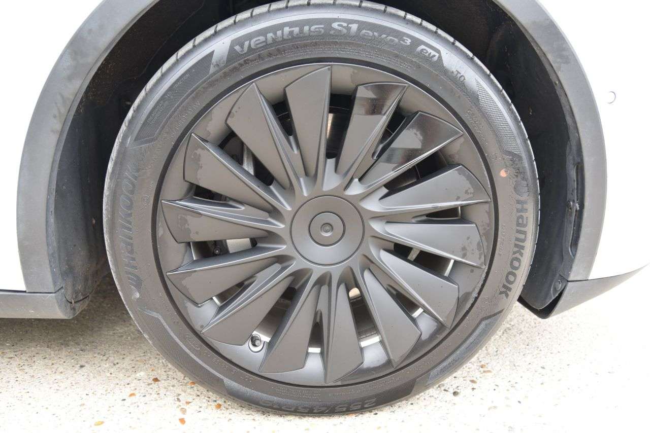 2022 TESLA MODEL Y 2022 TESLA MODEL Y