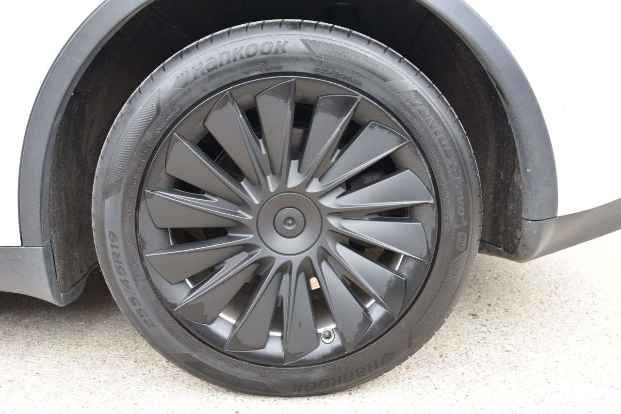 2022 TESLA MODEL Y 2022 TESLA MODEL Y