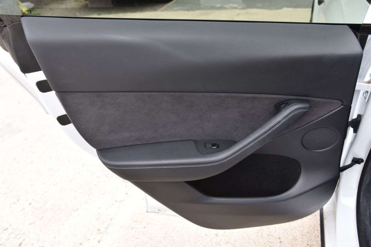 2022 TESLA MODEL Y 2022 TESLA MODEL Y