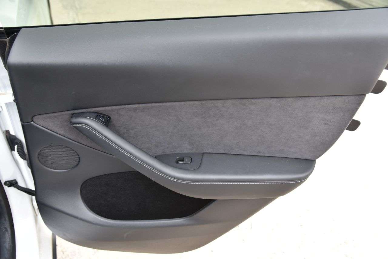 2022 TESLA MODEL Y 2022 TESLA MODEL Y