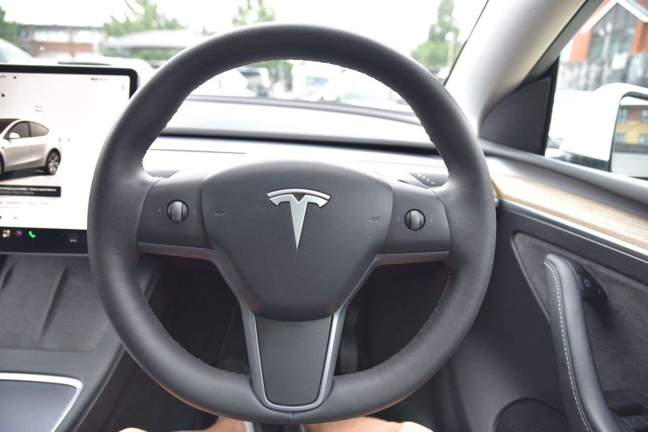 2022 TESLA MODEL Y 2022 TESLA MODEL Y