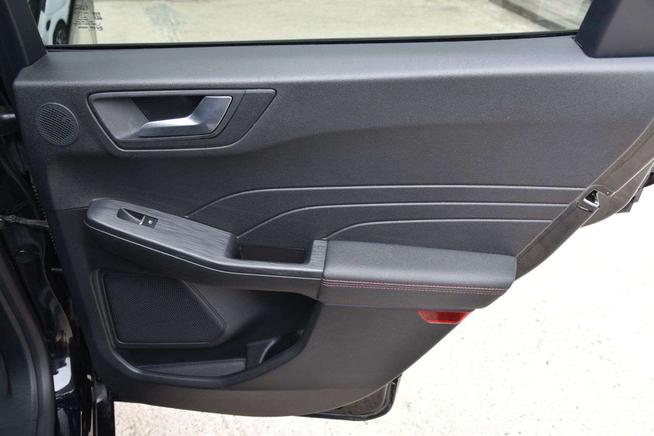 2021 FORD KUGA 2021 FORD KUGA