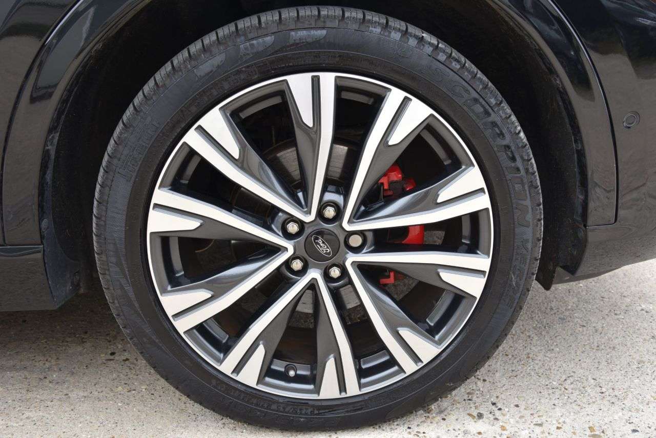 2021 FORD KUGA 2021 FORD KUGA