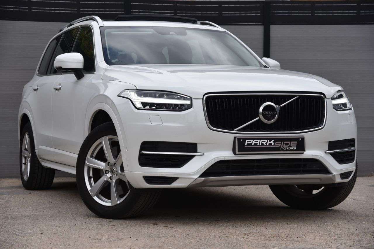 A 2019 VOLVO XC90 2.0h T8 Twin Engine 10.4kWh Momentum Pro SUV 5dr Petrol Plug-in Hybrid Auto A 2019 VOLVO XC90 2.0h T8 Twin Engine 10.4kWh Momentum Pro SUV 5dr Petrol Plug-in Hybrid Auto