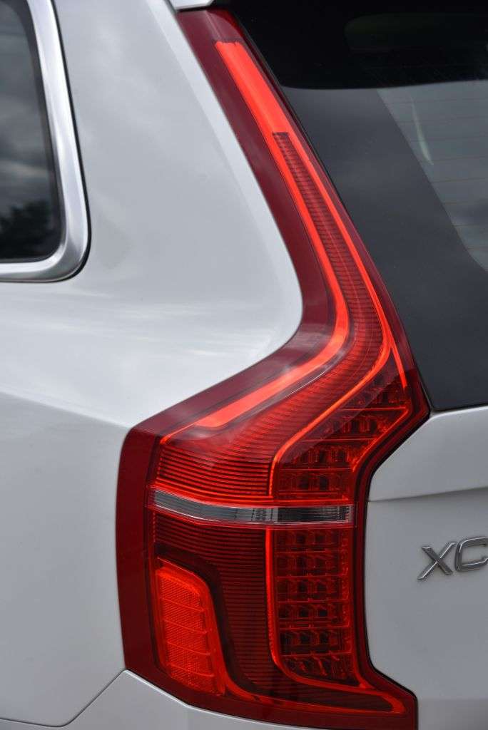 2019 VOLVO XC90 2019 VOLVO XC90
