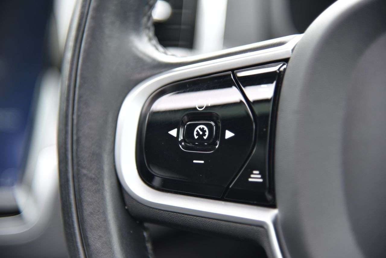 2019 VOLVO XC90 2019 VOLVO XC90