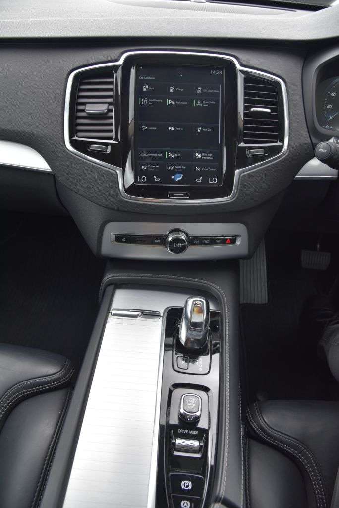 2019 VOLVO XC90 2019 VOLVO XC90