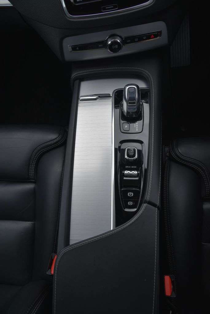 2019 VOLVO XC90 2019 VOLVO XC90