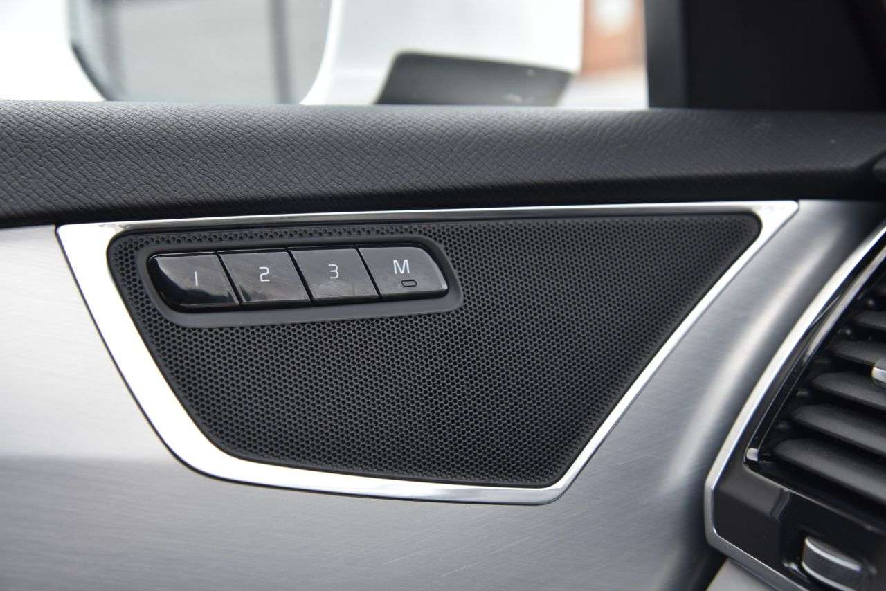 2019 VOLVO XC90 2019 VOLVO XC90