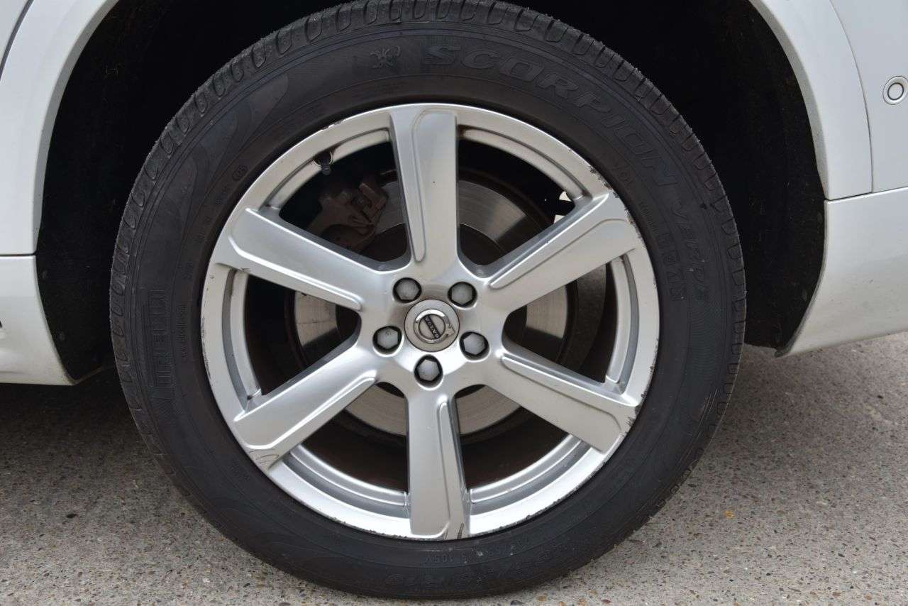 2019 VOLVO XC90 2019 VOLVO XC90