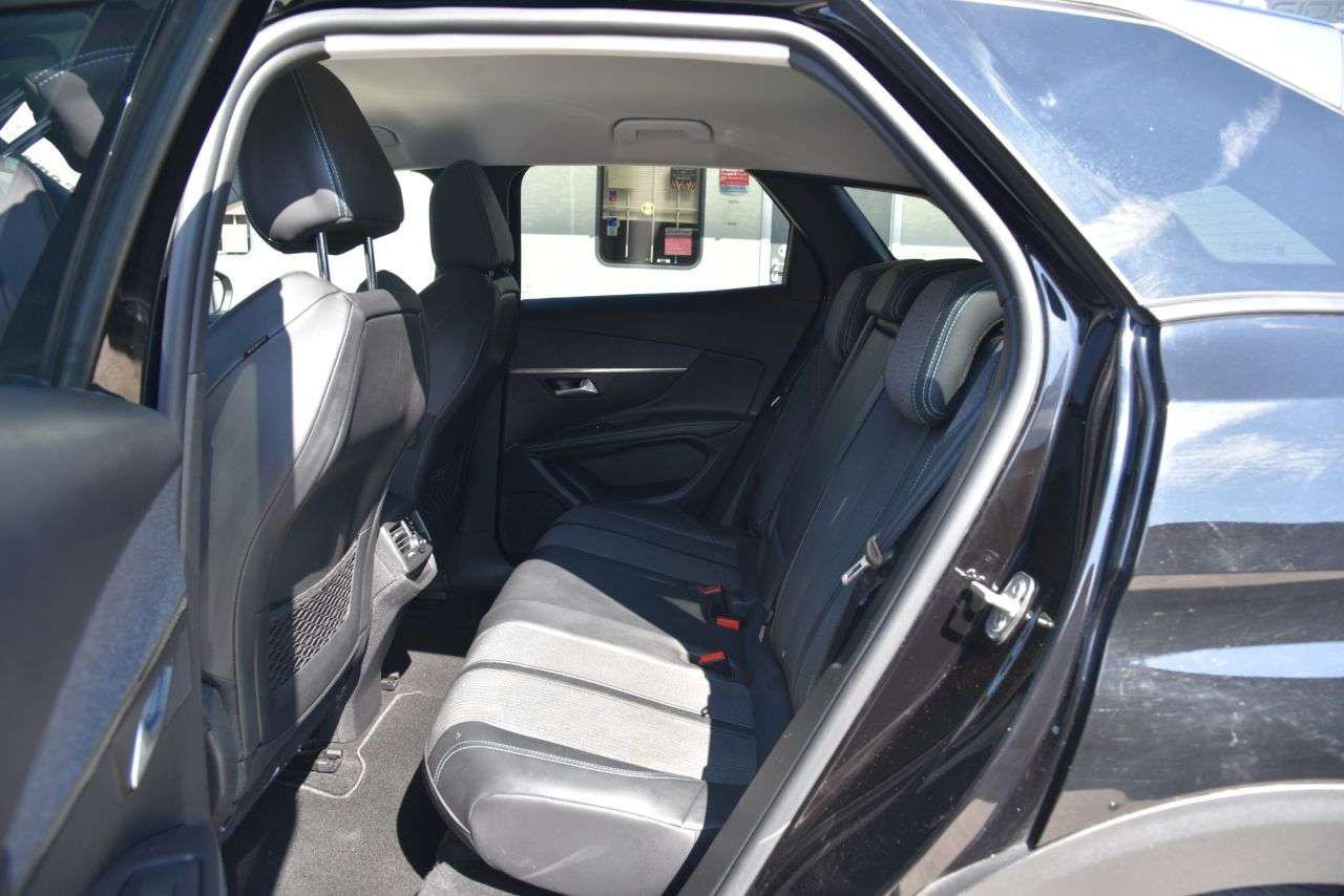 2022 PEUGEOT 3008 2022 PEUGEOT 3008