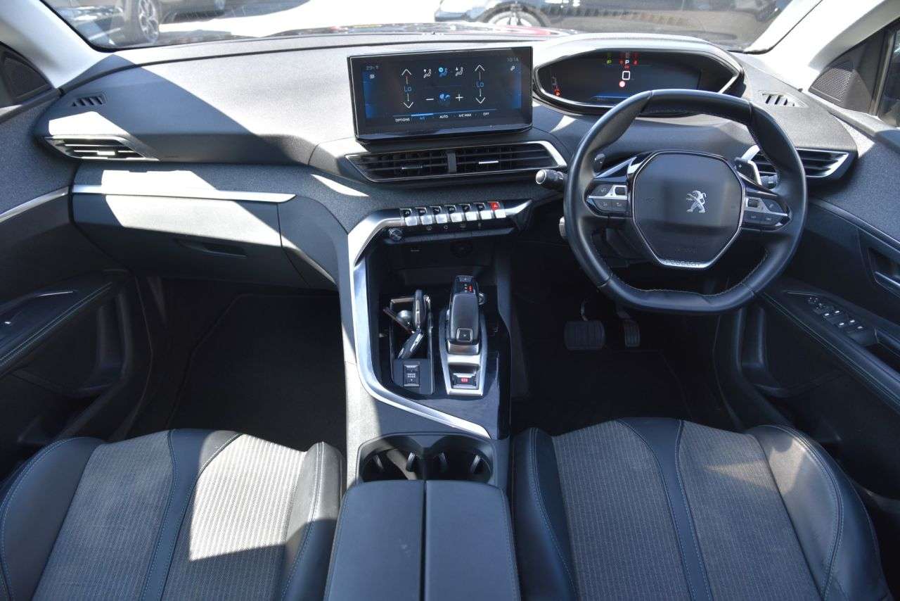 A 2022 PEUGEOT 3008 1.2 PureTech Allure Premium SUV 5dr Petrol EAT Euro 6 (s/s) (130 ps) CAMERA A 2022 PEUGEOT 3008 1.2 PureTech Allure Premium SUV 5dr Petrol EAT Euro 6 (s/s) (130 ps) CAMERA