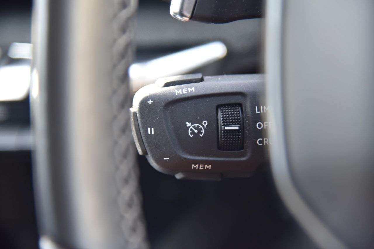 2022 PEUGEOT 3008 2022 PEUGEOT 3008