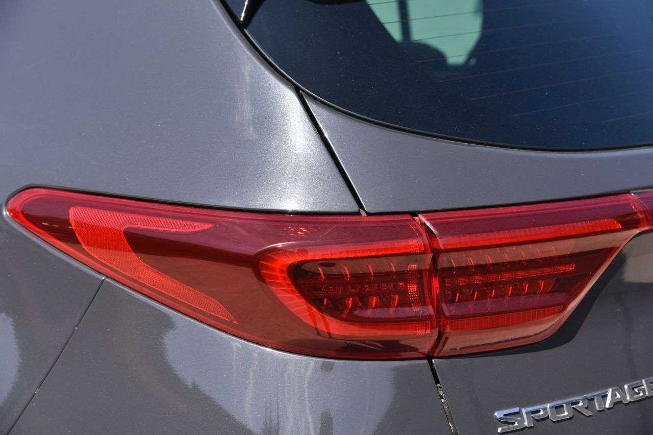2021 KIA SPORTAGE 2021 KIA SPORTAGE
