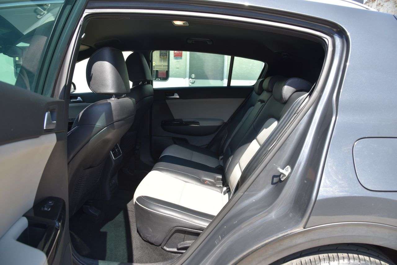 2021 KIA SPORTAGE 2021 KIA SPORTAGE