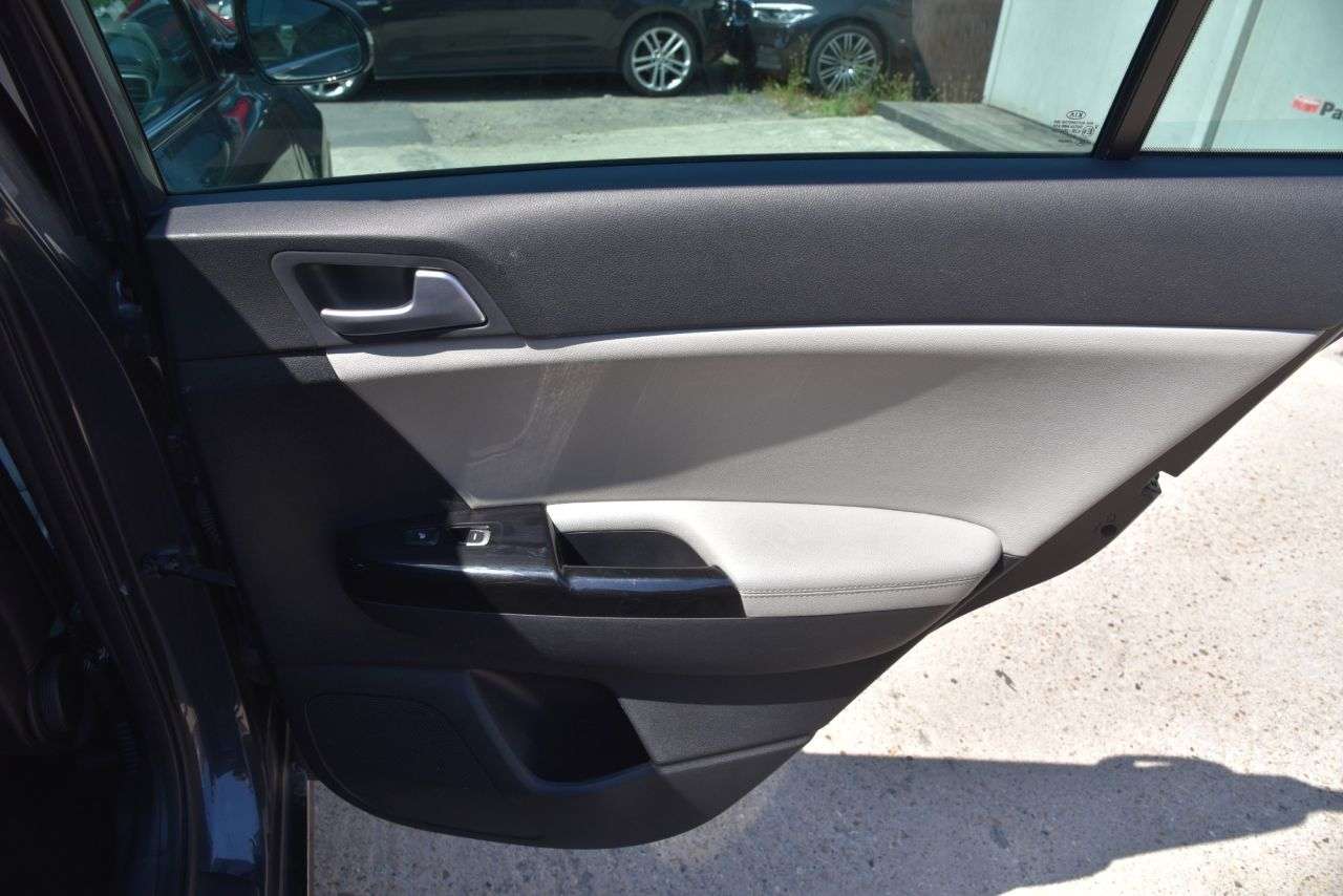 2021 KIA SPORTAGE 2021 KIA SPORTAGE