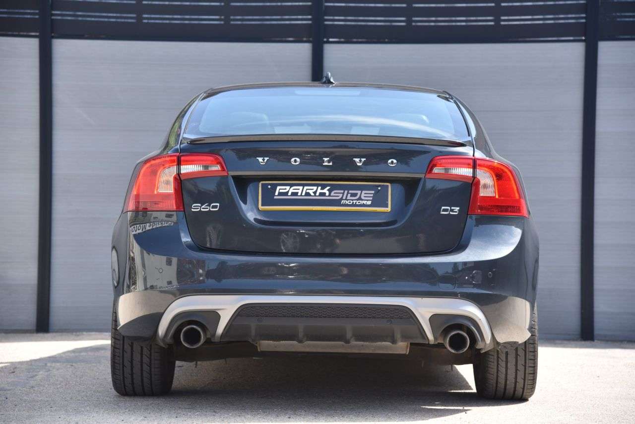 2017 VOLVO S60 2017 VOLVO S60