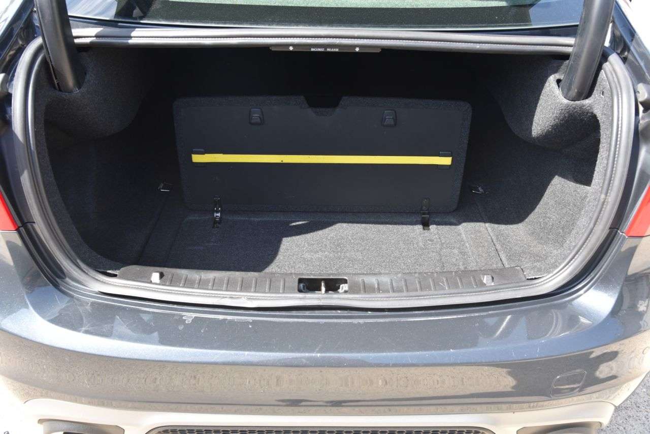 2017 VOLVO S60 2017 VOLVO S60