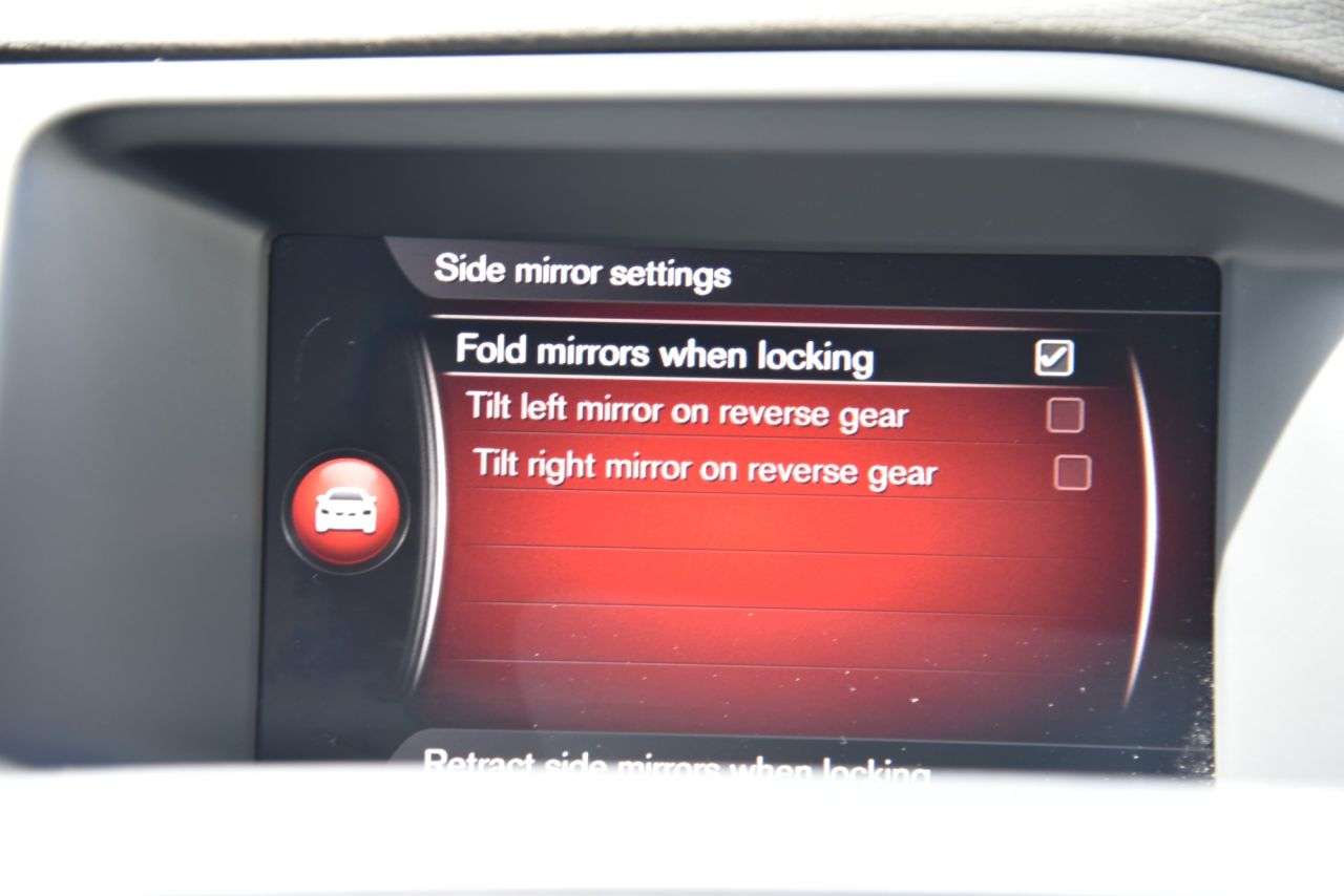 2017 VOLVO S60 2017 VOLVO S60