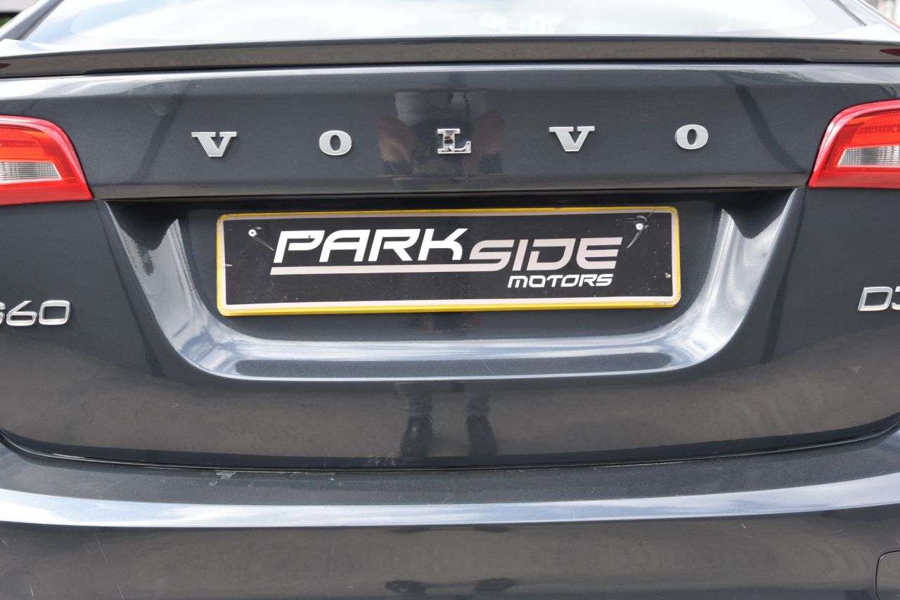 2017 VOLVO S60 2017 VOLVO S60